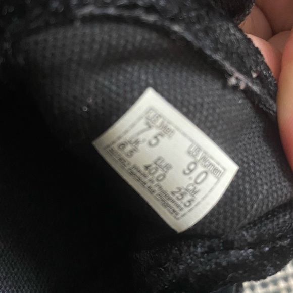 Vans velvet gold charm low top sneakers - Picture 4 of 4